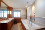 Annecy Location Villa Luxe Caledonite Salle De Bain