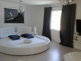 Bonifacio Location Villa Luxe Borrache Chambre Blanche