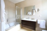 Calvi Location Villa Luxe Cresson Salle de Bain