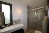 Cannes Luxury Rental Villa Coronille Shower Room 2