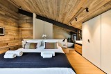 Chamonix Luxury Rental Chalet Cotarix Bedroom 1