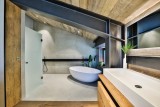 Chamonix Luxury Rental Chalet Cotarix Bathroom