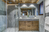 Chamonix Luxury Rental Chalet Courose Shower Room