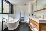 Chamonix Mont Blanc Location Chalet Luxe Paradamote Salle De Bain 3