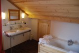 Chatel Luxury Rental Chalet Chalcori Bathroom