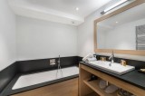 Courchevel 1300 Luxury Rental Chalet Nibate Bathroom 2