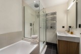 Courchevel 1300 Luxury Rental Chalet Nibate Bathroom 4