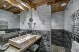 Courchevel 1300 Luxury Rental Chalet Noubate Bathroom