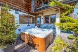 Courchevel 1300 Location Chalet Luxe Tilute Jacuzzi