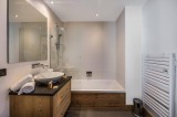 Courchevel 1550 Luxury Rental Chalet Nibite Bathroom