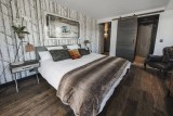 Courchevel 1550 Luxury Rental Chalet Niibite Bedroom 2