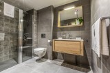 Courchevel 1650 Luxury Rental Appartment Akorlonte Bathroom 2