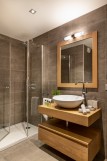 Courchevel 1650 Luxury Rental Appartment Alsolite Bathroom