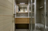 Courchevel 1650 Luxury Rental Appartment Altanto Bathroom 2