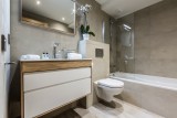 Courchevel 1650 Luxury Rental Appartment Altu Bathroom 5
