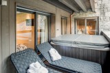 Courchevel 1650 Luxury Rental Appartment Amurile Jacuzzi