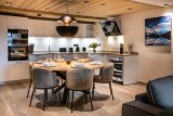 Courchevel 1650 Luxury Rental Appartment Auralite Kitchen
