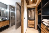 Courchevel 1650 Luxury Rental Appartment Aurulite Bathroom 2