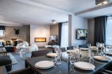 Courchevel 1650 Luxury Rental Appartment Neustadelite Dining Room 3