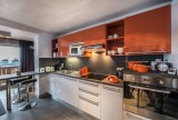 Courchevel 1650 Luxury Rental Appartment Simeline Kitchen 2