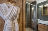 Courchevel 1650 Luxury Rental Appartment Temagamite Bathroom 3