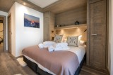 Courchevel 1650 Luxury Rental Chalet Akarlonte Bedroom