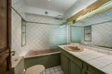 Courchevel 1850 Luxury Rental Appartment Calomel Bathroom