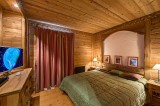 Courchevel 1850 Luxury Rental Appartment Carrolate Bedroom 2