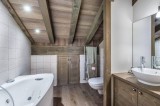 Courchevel 1850 Luxury Rental Appartment Viziro Bathroom 2