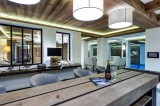 Courchevel 1850 Luxury Rental Chalet Chursinite Bar 2