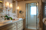 Courchevel 18500 Location Chalet Luxe Churchite Salle De Bain 1