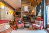 Courchevel Location Chalet Luxe Saphir Blanc Salon