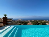 Ile Rousse Location Villa Luxe Iris Violet Piscine