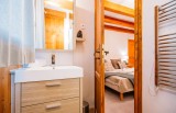 La Plagne Luxury Rental Chalet Jadéite Verte Ensuite Bedroom