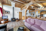 la-tania-location-chalet-luxe-nibote