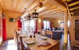 Les Deux Alpes Rental Chalet Luxury Cervantate Dining Room