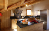 Les Deux Alpes Location Chalet Luxe Wadalite Cuisine 