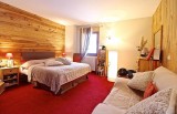Les Deux Alpes Luxury Rental Chalet Wallomite Bedroom 5