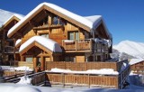 Les Deux Alpes Luxury Rental Chalet Wax Opal  2