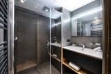 Les Gets Luxury Rental Appartment Andome Bathroom 2