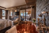 Les Gets Luxury Rental Chalet Gedrute Bathtub