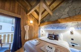 Les Menuires Luxury Rental Chalet Lalinaire Bedroom 3