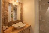 Luberon Luxury Rental Villa Leucon Bathroom