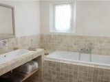 Luberon Luxury Rental Villa Limette Bathroom