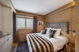 Megève Luxury Rental Chalet Miki Blue Bedroom 2
