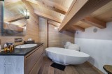 Megève Luxury Rental Chalet Sesane Bathroom 2