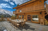 Meribel Location Chalet Luxe Numeaite Terrasse