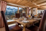 Méribel Luxury Rental Chalet Ulamite Dining Room