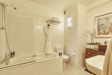 Méribel Luxury Rental Chalet Ulumite Bathroom 2