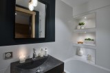 Morzine Luxury Rental Appartment Merlio Bathroom